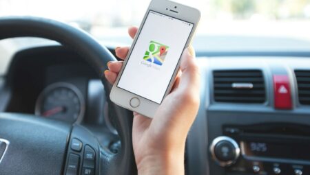 Google Haritalar’dan Büyük Güncelleme: Hız Radarları Yerine Artık Polis Noktaları Gösteriliyor!